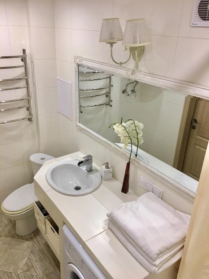 Studio Luxe On Victory Street In The City Center Vinnicja Kültér fotó